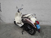 Sym - snorscooter - mio 50 - 4t 25km uitvoering d565xf - afbeelding 6 van  7