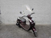 Sym - snorscooter - mio 50 - 4t 25km uitvoering d906bp - afbeelding 3 van  7