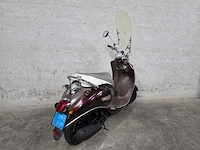 Sym - snorscooter - mio 50 - 4t 25km uitvoering d906bp - afbeelding 6 van  7