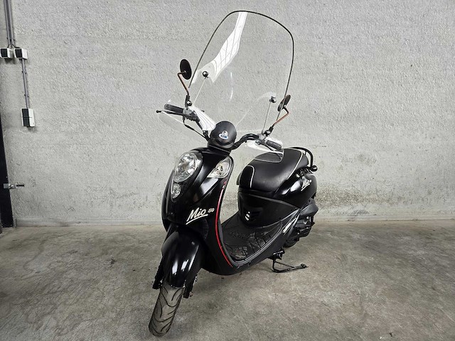 Sym - snorscooter - mio 50 - 4t 25km uitvoering dhp22d - afbeelding 3 van  7