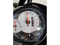Sym - snorscooter - mio 50 - 4t 25km uitvoering dhp22d - afbeelding 7 van  7