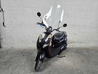 Sym - snorscooter - mio 50 - 4t 25km uitvoering dlh44j - afbeelding 2 van  7
