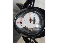 Sym - snorscooter - mio 50 - 4t 25km uitvoering dlh44j - afbeelding 5 van  7