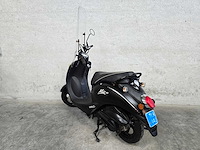 Sym - snorscooter - mio 50 - 4t 25km uitvoering dlh44j - afbeelding 6 van  6