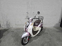 Sym - snorscooter - mio 50 - 4t 25km uitvoering fb812v - afbeelding 3 van  7