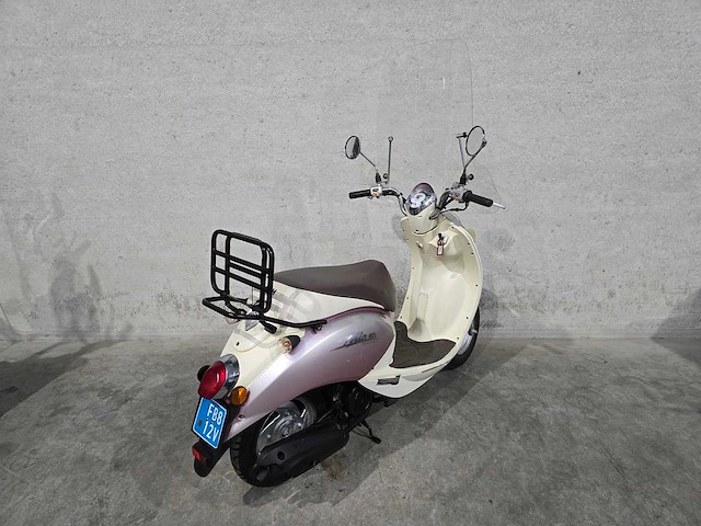 Sym - snorscooter - mio 50 - 4t 25km uitvoering fb812v - afbeelding 5 van  7