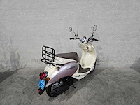 Sym - snorscooter - mio 50 - 4t 25km uitvoering fb812v - afbeelding 5 van  7