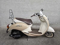 Sym - snorscooter - mio 50 - 4t 25km uitvoering fn341x - afbeelding 2 van  7