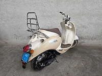 Sym - snorscooter - mio 50 - 4t 25km uitvoering fn341x - afbeelding 5 van  7