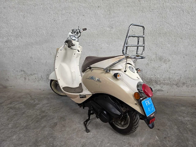 Sym - snorscooter - mio 50 - 4t 25km uitvoering fn341x - afbeelding 6 van  7