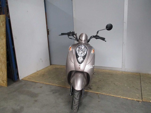 Sym - snorscooter - mio 50 - scooter - afbeelding 5 van  11