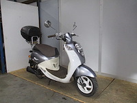 Sym - snorscooter - mio 50 - scooter - afbeelding 7 van  11