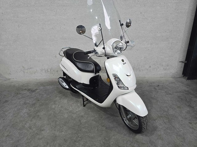 Sym - snorscooter - orbit - 4t 25km uitvoering d040zh - afbeelding 3 van  7