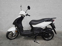 Sym - snorscooter - orbit - 4t 25km uitvoering fx630n - afbeelding 1 van  7