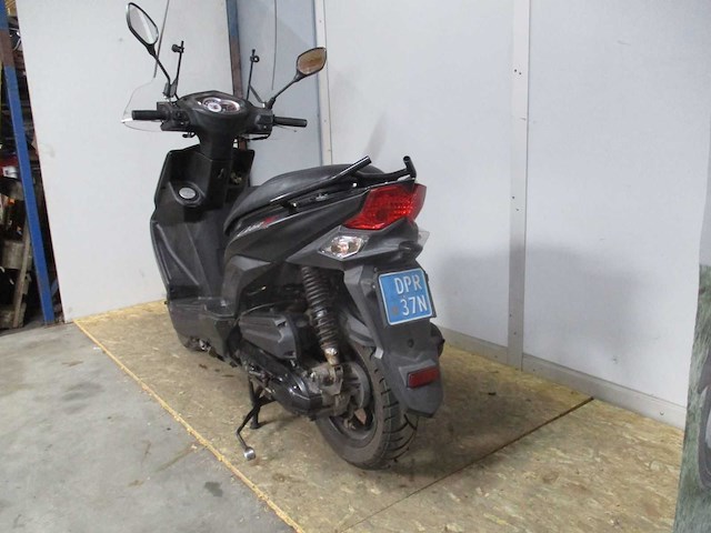 Sym - snorscooter - orbit lli - scooter - afbeelding 2 van  7