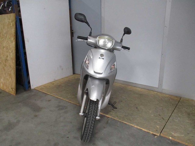 Sym - snorscooter - symphony 50 - scooter - afbeelding 5 van  11