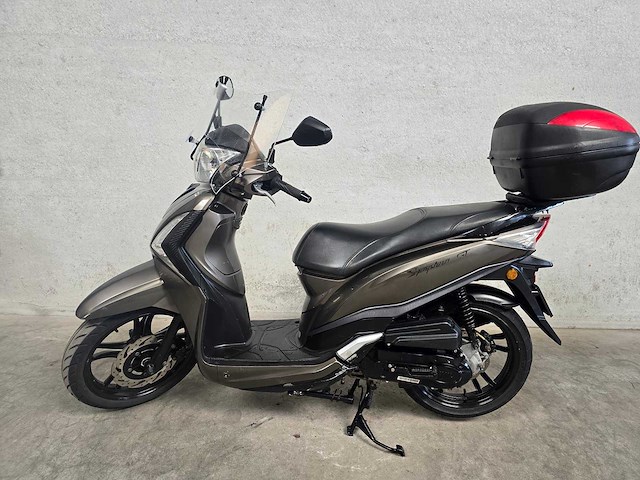 Sym - snorscooter - symphony st - 4t 25km uitvoering drv12r - afbeelding 1 van  7