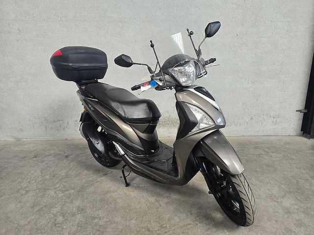 Sym - snorscooter - symphony st - 4t 25km uitvoering drv12r - afbeelding 4 van  7