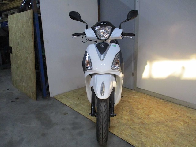 Sym - snorscooter - symphony st e3 - scooter - afbeelding 5 van  11