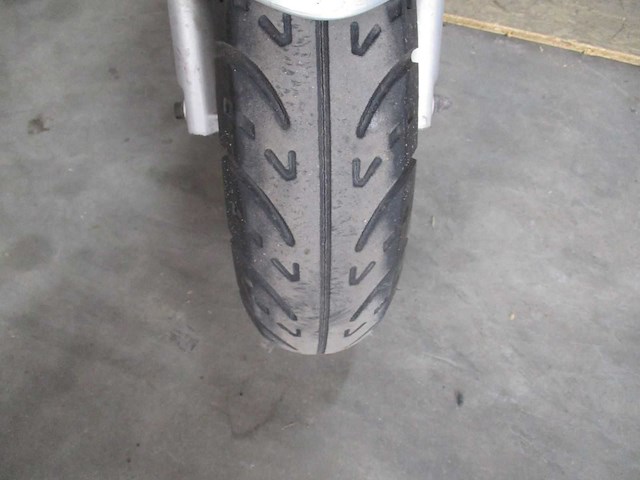 Sym - snorscooter - symply 50 - scooter - afbeelding 2 van  4