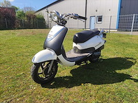 Sym - xs50qt-2 - scooter - afbeelding 1 van  15