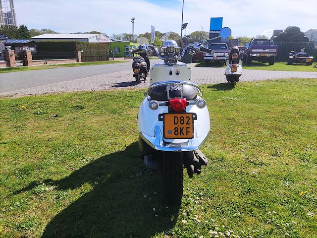 Sym - xs50qt-2 - scooter - afbeelding 10 van  15