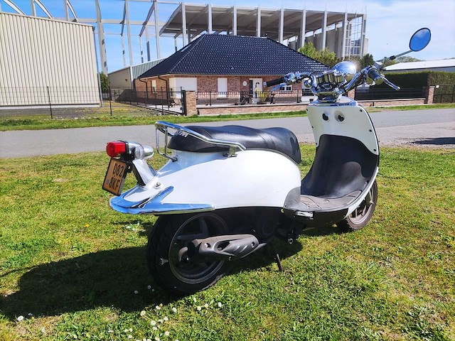 Sym - xs50qt-2 - scooter - afbeelding 11 van  15