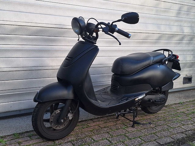 Sym allo 45km bromscooter 4-takt - afbeelding 2 van  7
