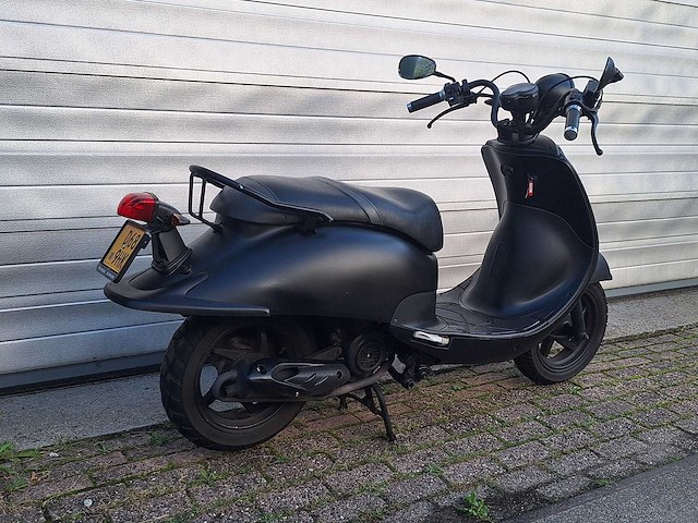 Sym allo 45km bromscooter 4-takt - afbeelding 7 van  7