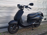 Sym allo 45km bromscooter 4-takt - afbeelding 2 van  7