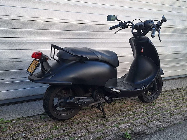Sym allo 45km bromscooter 4-takt - afbeelding 7 van  7