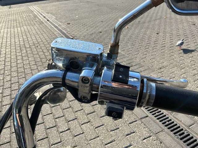 Sym allo snorfietsen & snorscooters - afbeelding 8 van  29