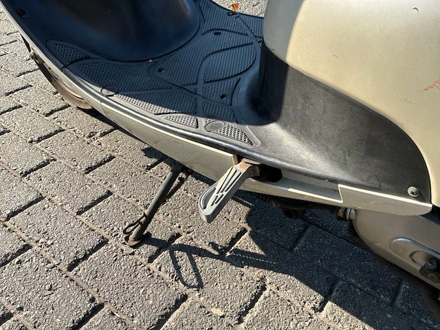Sym allo snorfietsen & snorscooters - afbeelding 18 van  29