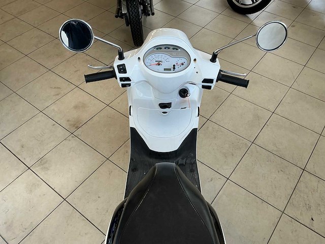 Sym bromscooter fiddle iii scooter, f-634-xp - afbeelding 10 van  10