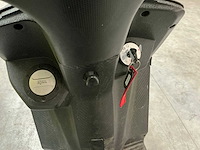 Sym bromscooter scooter - afbeelding 9 van  23