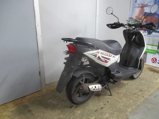 Sym crox - snorscooter - scooter - afbeelding 8 van  11