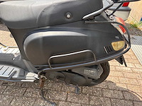 Sym en agm: sym fiddele 2 60s, sym tanik 50,agm retro 50. snorscooters - afbeelding 28 van  93