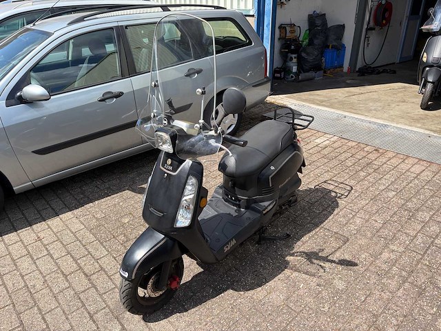 Sym en agm: sym fiddele 2 60s, sym tanik 50,agm retro 50. snorscooters - afbeelding 29 van  93