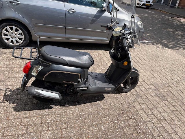 Sym en agm: sym fiddele 2 60s, sym tanik 50,agm retro 50. snorscooters - afbeelding 34 van  93