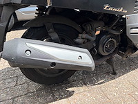 Sym en agm: sym fiddele 2 60s, sym tanik 50,agm retro 50. snorscooters - afbeelding 49 van  93