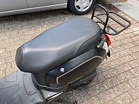 Sym en agm: sym fiddele 2 60s, sym tanik 50,agm retro 50. snorscooters - afbeelding 52 van  93