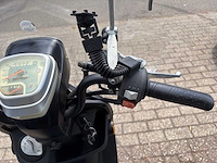 Sym en agm: sym fiddele 2 60s, sym tanik 50,agm retro 50. snorscooters - afbeelding 55 van  93