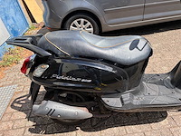 Sym en agm: sym fiddele 2 60s, sym tanik 50,agm retro 50. snorscooters - afbeelding 83 van  93