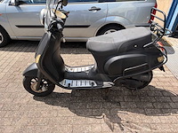 Sym en agm: sym fiddele 2 60s, sym tanik 50,agm retro 50. snorscooters - afbeelding 73 van  93