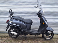 Sym fiddle 2 45 km bromscooter 4takt - afbeelding 4 van  6