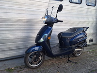 Sym fiddle 2 45 km bromscooter 4takt - afbeelding 2 van  7