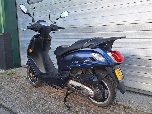 Sym fiddle 2 45 km bromscooter 4takt - afbeelding 3 van  7