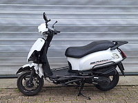 Sym fiddle 2 45 km bromscooter 4takt
