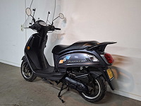 Sym fiddle 2 45 km bromscooter 4takt - afbeelding 3 van  7