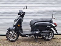 Sym fiddle 3 25 km snorscooter 4takt